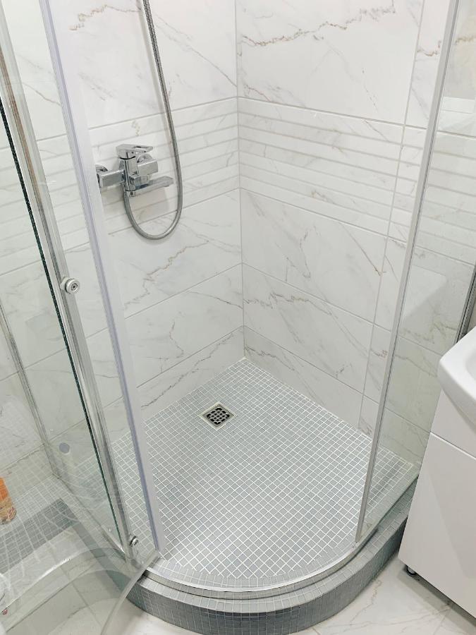 Apartment - Sobornyi Prospekt 97 Zaporizhia Exterior foto